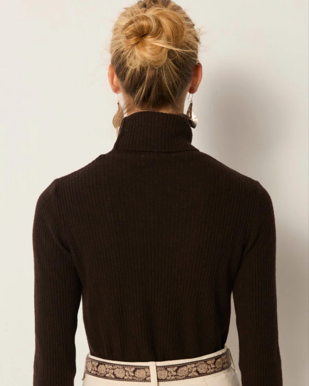Dolcevita Turtleneck Sweater in Caffè by Maison Hotel