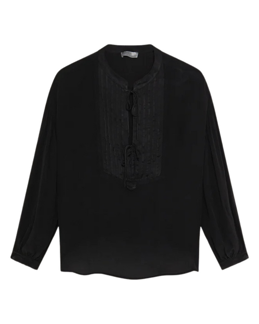 Giovanni Blouse in Tuxedo Onix by Maison Hotel