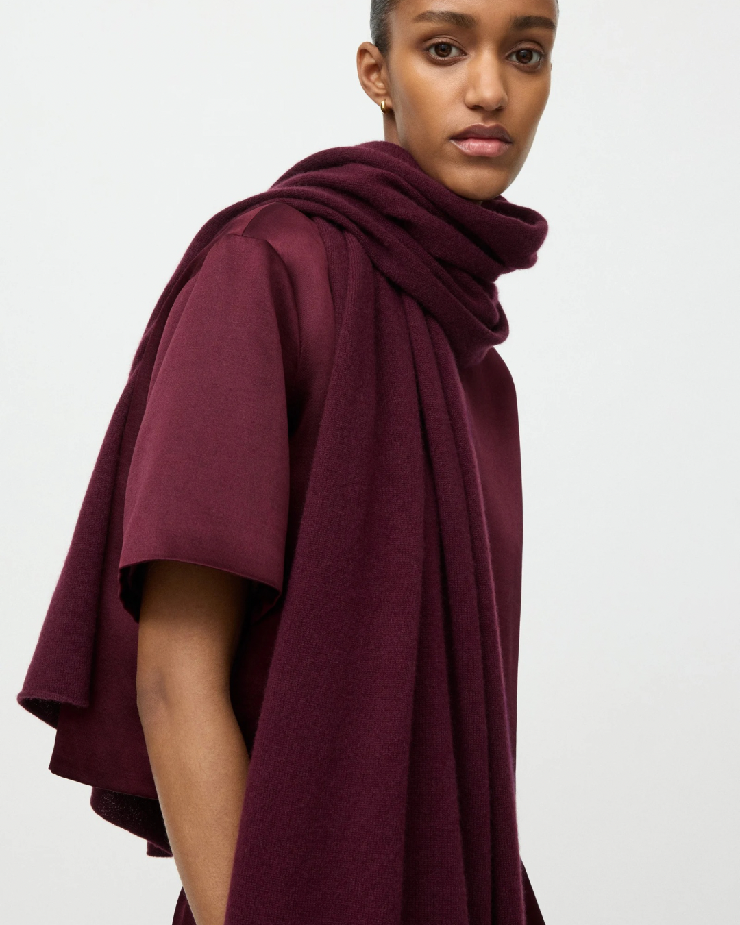 Knitted Scarf in Bordeaux by Soft Goat