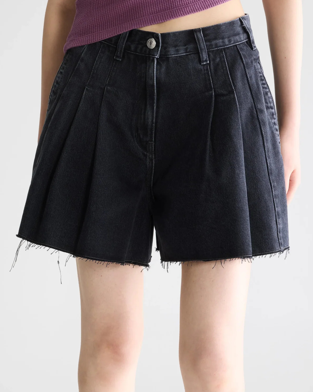 Presley Shorts in Used Black by Bellerose