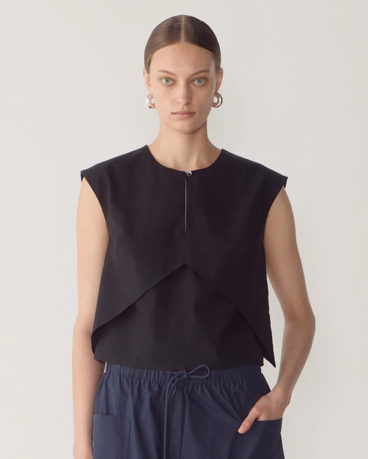 Dakota Top in Black Summer Cotton by Foemina