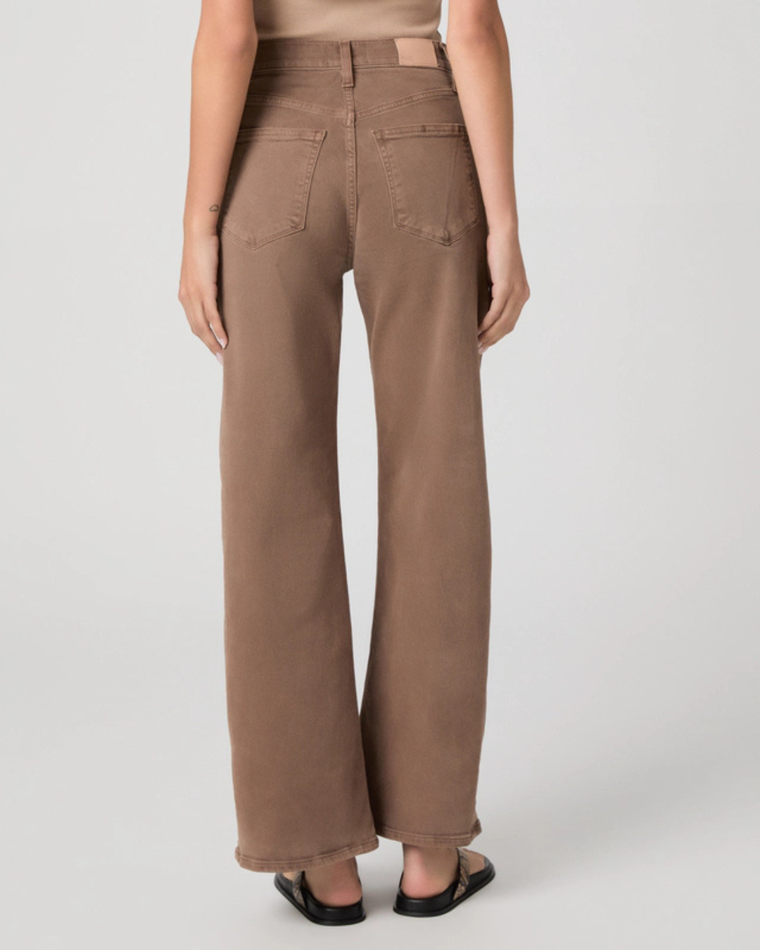 Arellia Skimmer Barrel Leg Jeans in Vintage Canewood by PAIGE
