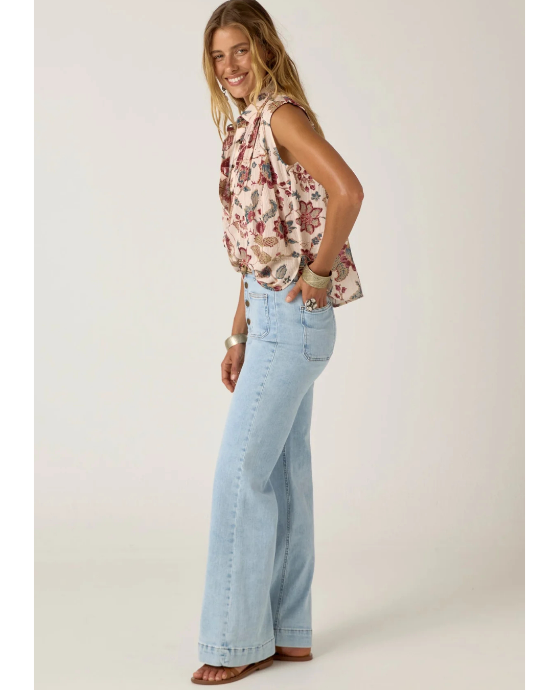 Bianca Sleeveless Shirt in Sweet Iris by Maison Hotel