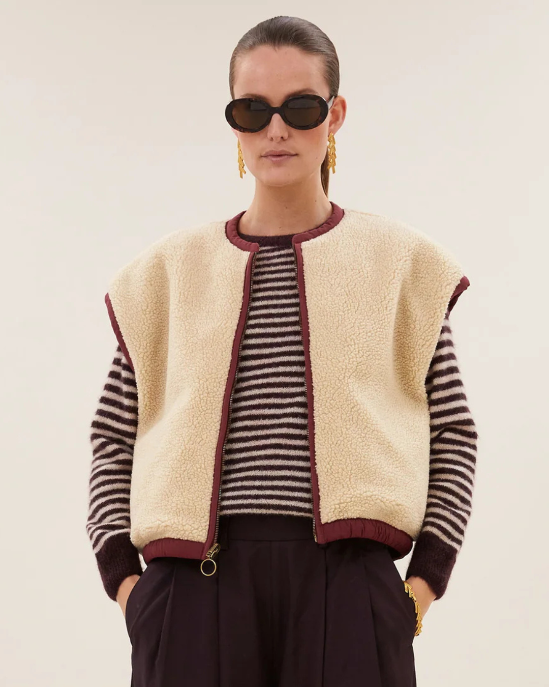 Gio Sleeveless Jacket in Wine by by-bar