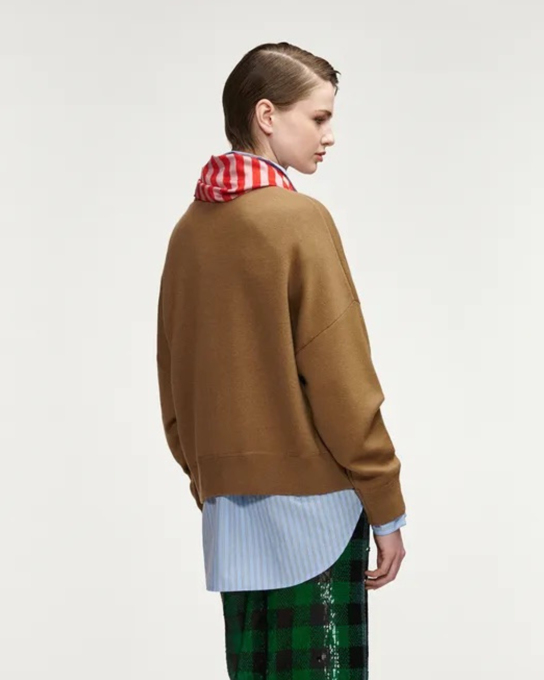 Kurtis Pullover with Scarf in Camel Club by Essentiel Antwerp
