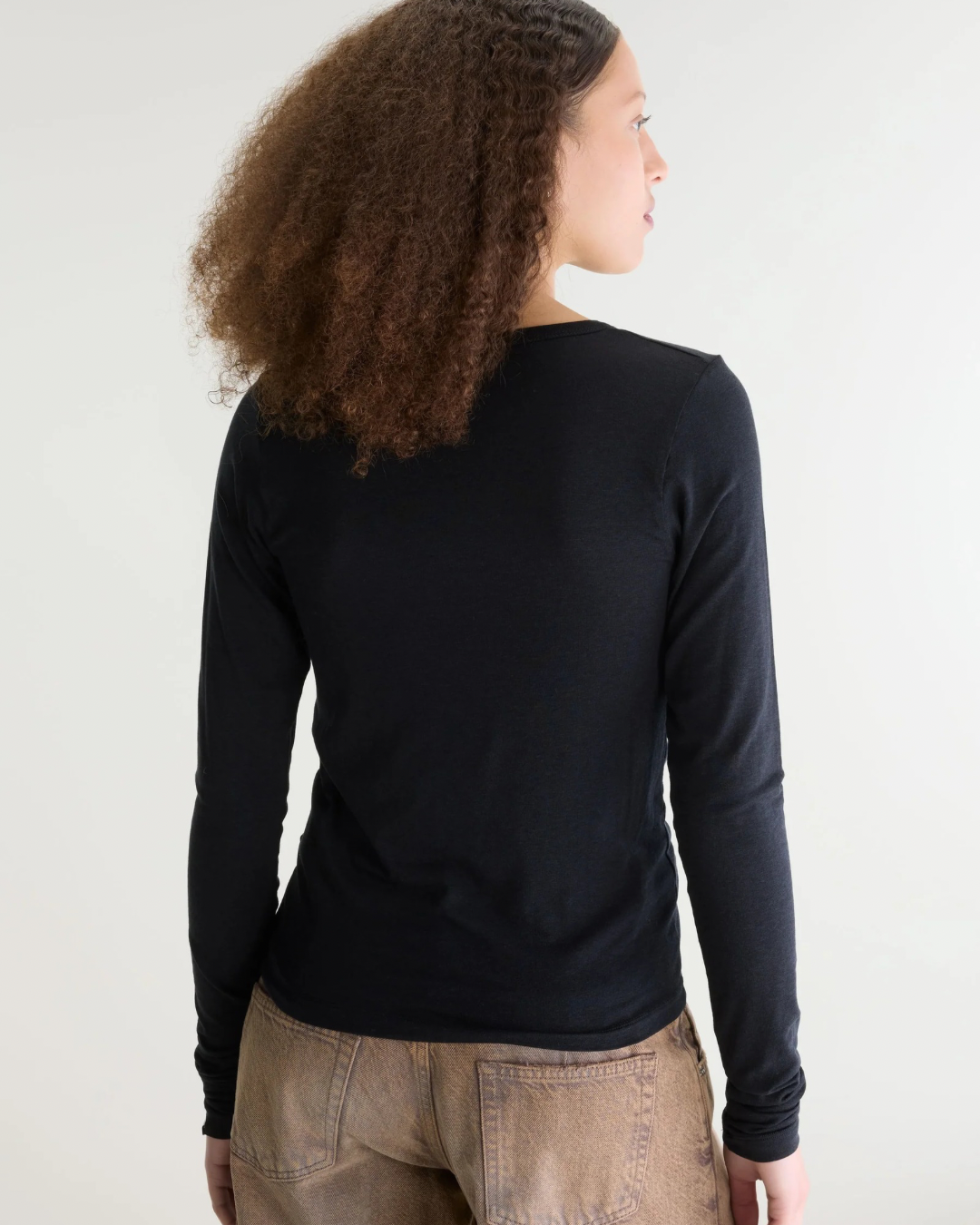 Fina Slim T-Shirt in Black Beauty by Bellerose