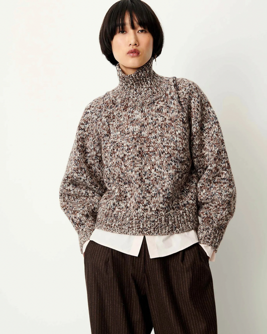 Mannrey Sweater in Whitbrowny by Sessùn