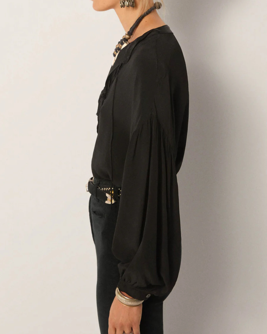 Giovanni Blouse in Tuxedo Onix by Maison Hotel