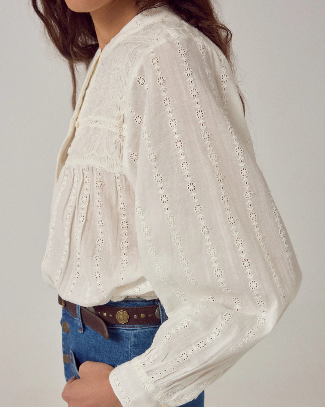 Paoli Blouse in Bianca by Maison Hotel