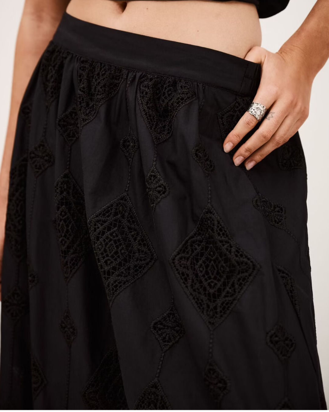 Mono Jupe Skirt in Black by BA&SH