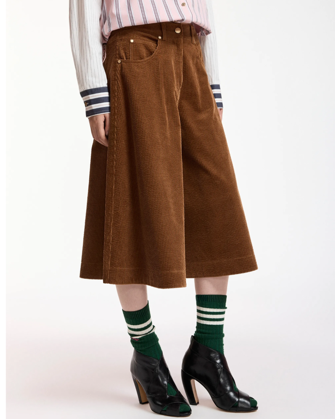 Kigi Corduroy Bermuda Shorts in Brown Sugar by Essentiel Antwerp