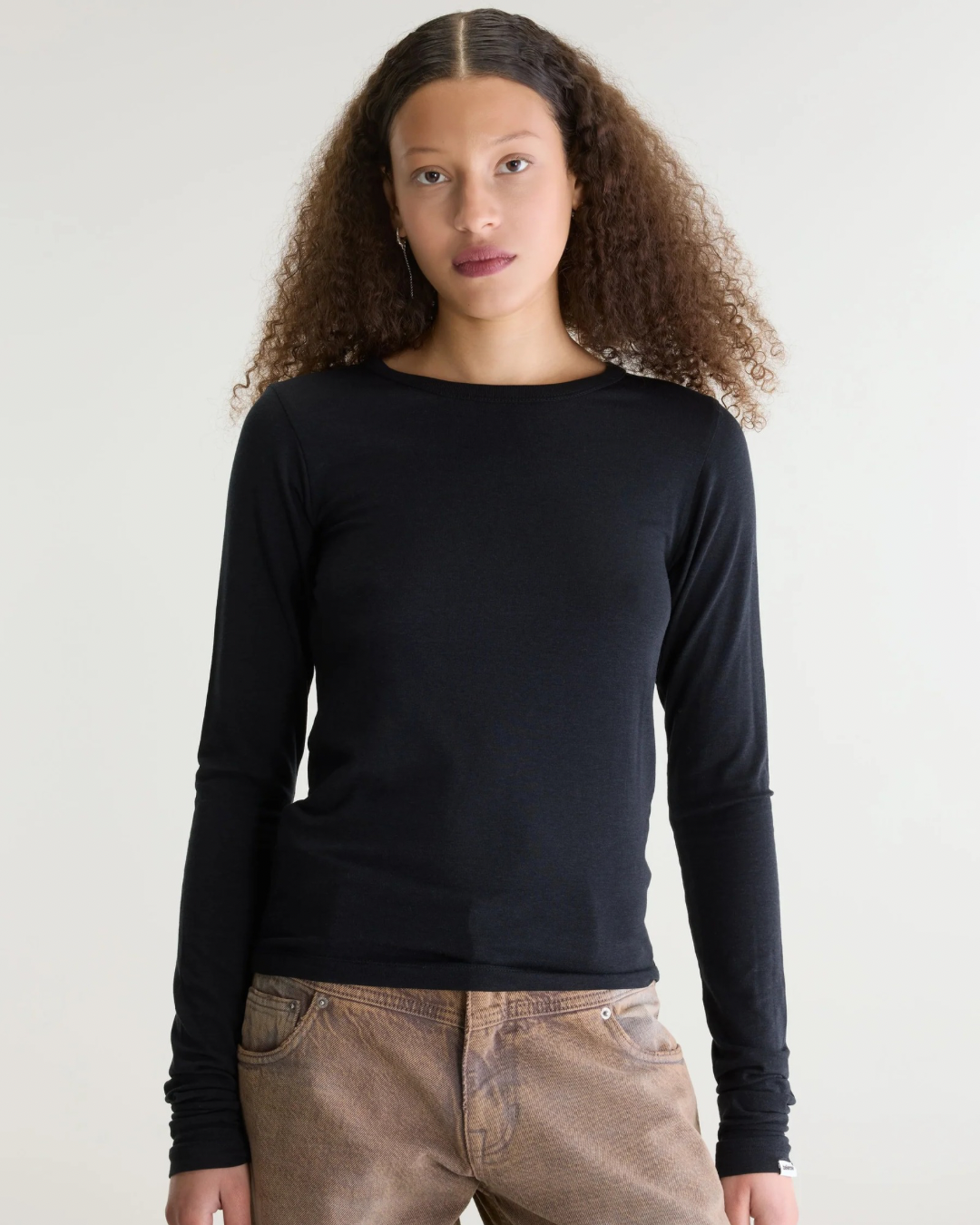 Fina Slim T-Shirt in Black Beauty by Bellerose