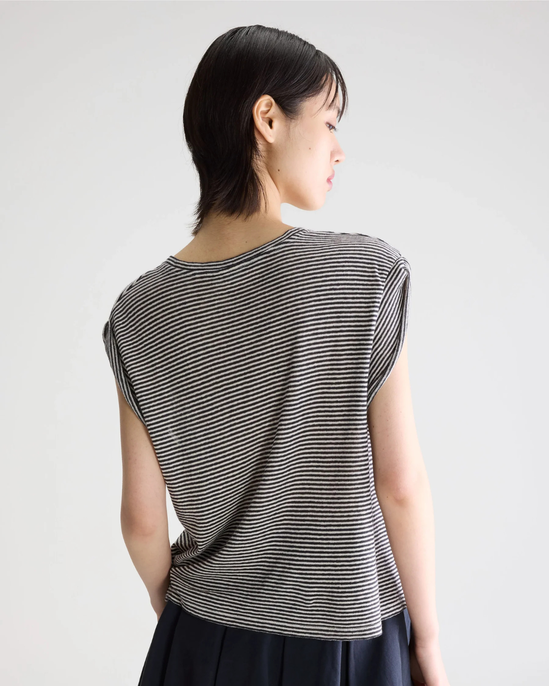 Vlyn Striped Tee in Black by Bellerose