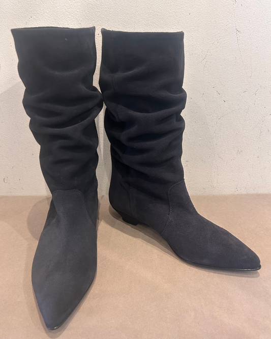 Margarit Serraje Moka in Navy Suede by GAIMO
