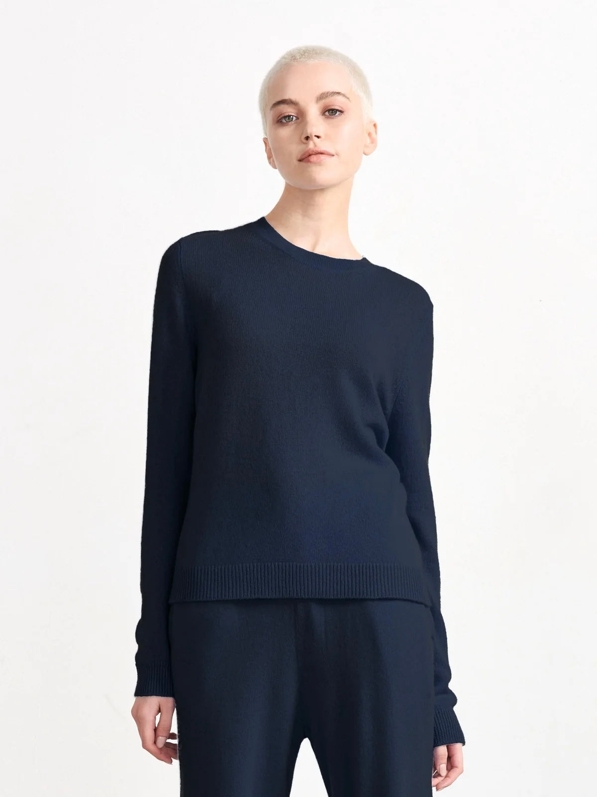 Cashmere Lightweight Crew in Sky by Jumper 1234