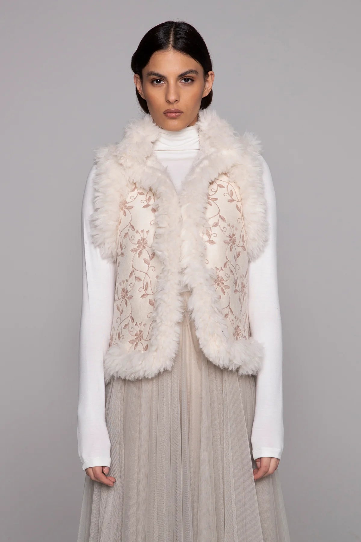 Estela Gilet by Lavi