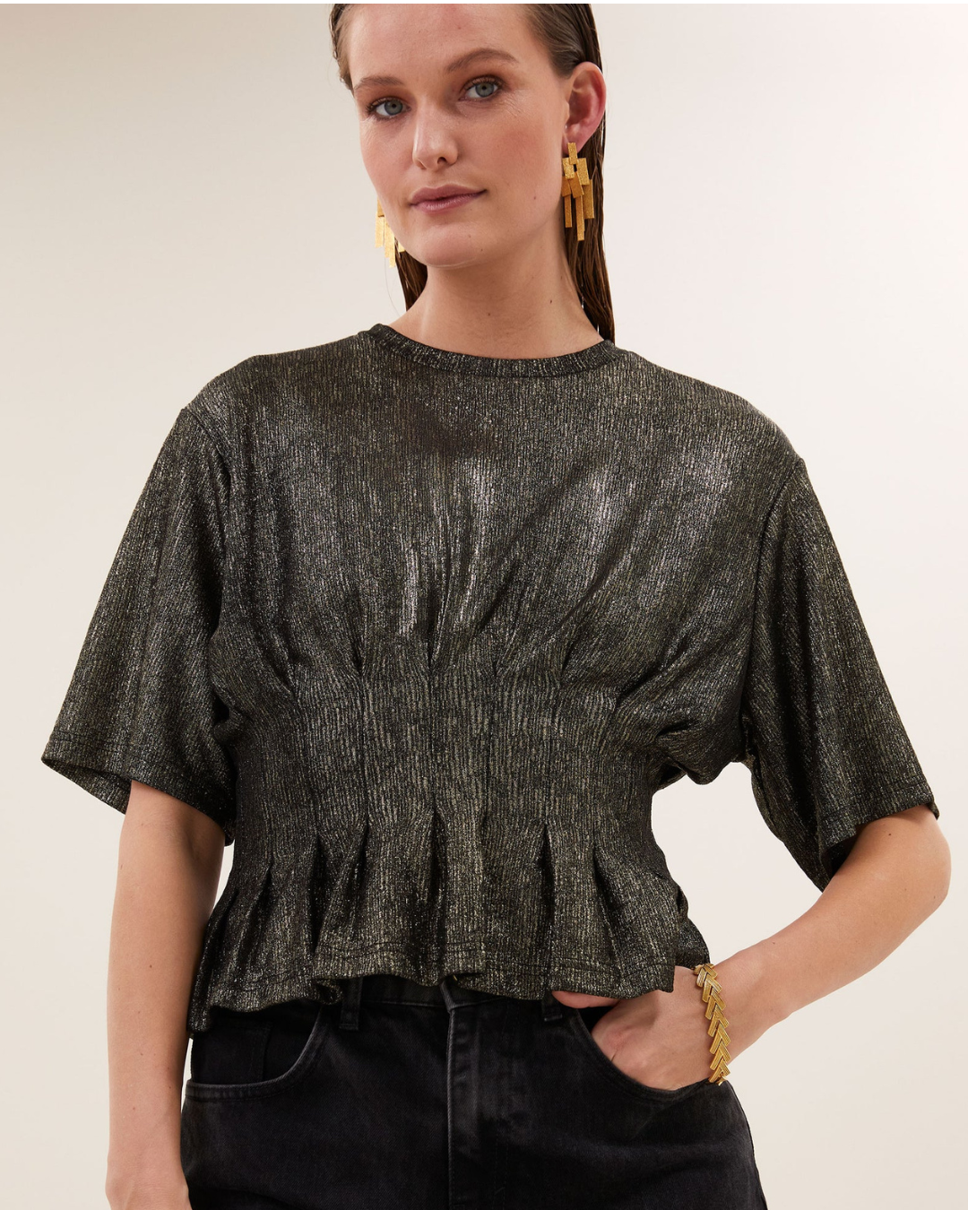 Diva Metallic Top in Gold by by-bar